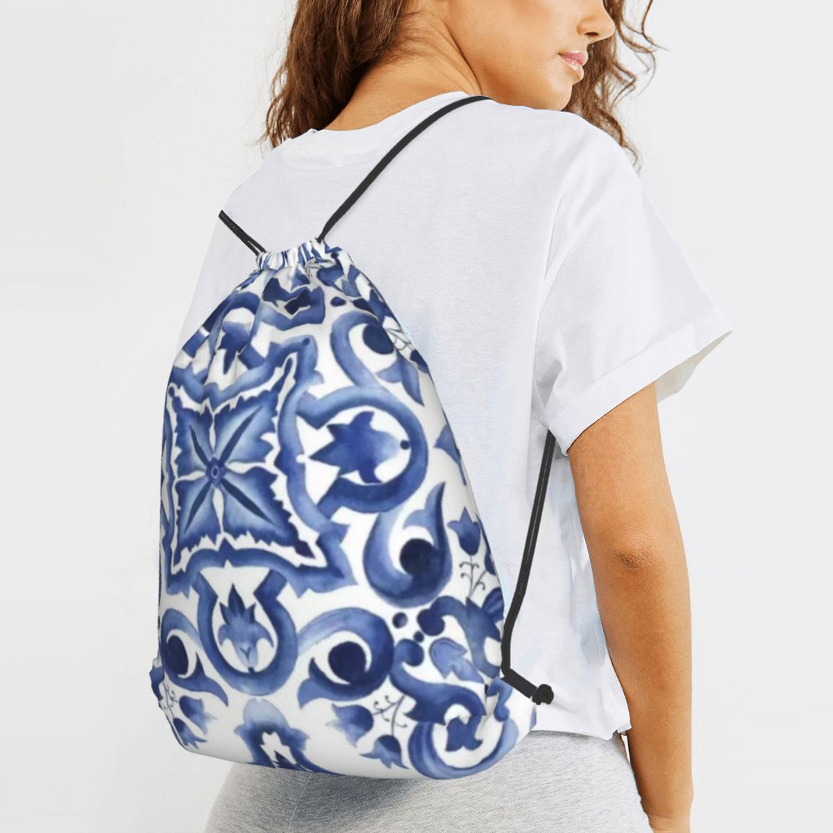 Blue Ornate Floral Mediterrane - Tile Bag Drawstring บทวิจารณ์และราคา